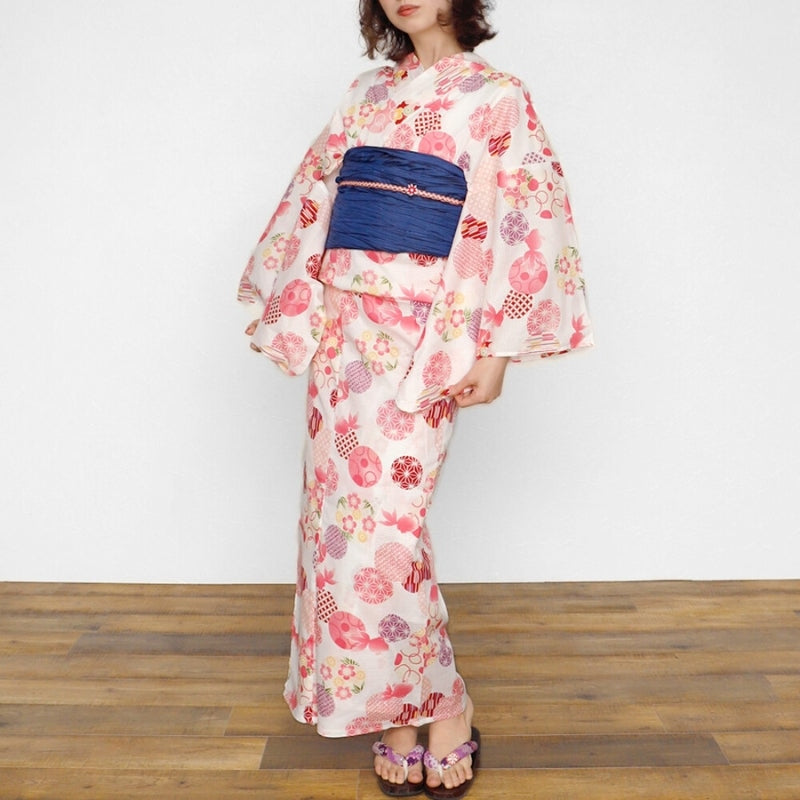 traditional japanese dress